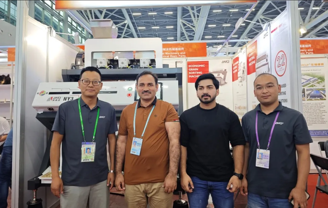 http://www.rmrchh.com.cn/Upload/ueditor/1729577850214647.png