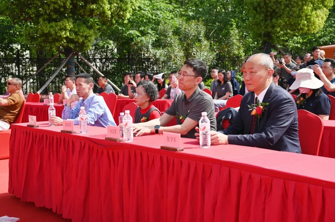 http://www.rmrchh.com.cn/Upload/ueditor/1745299473447573.png