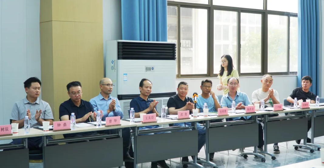 http://www.rmrchh.com.cn/Upload/ueditor/1748577447972401.png